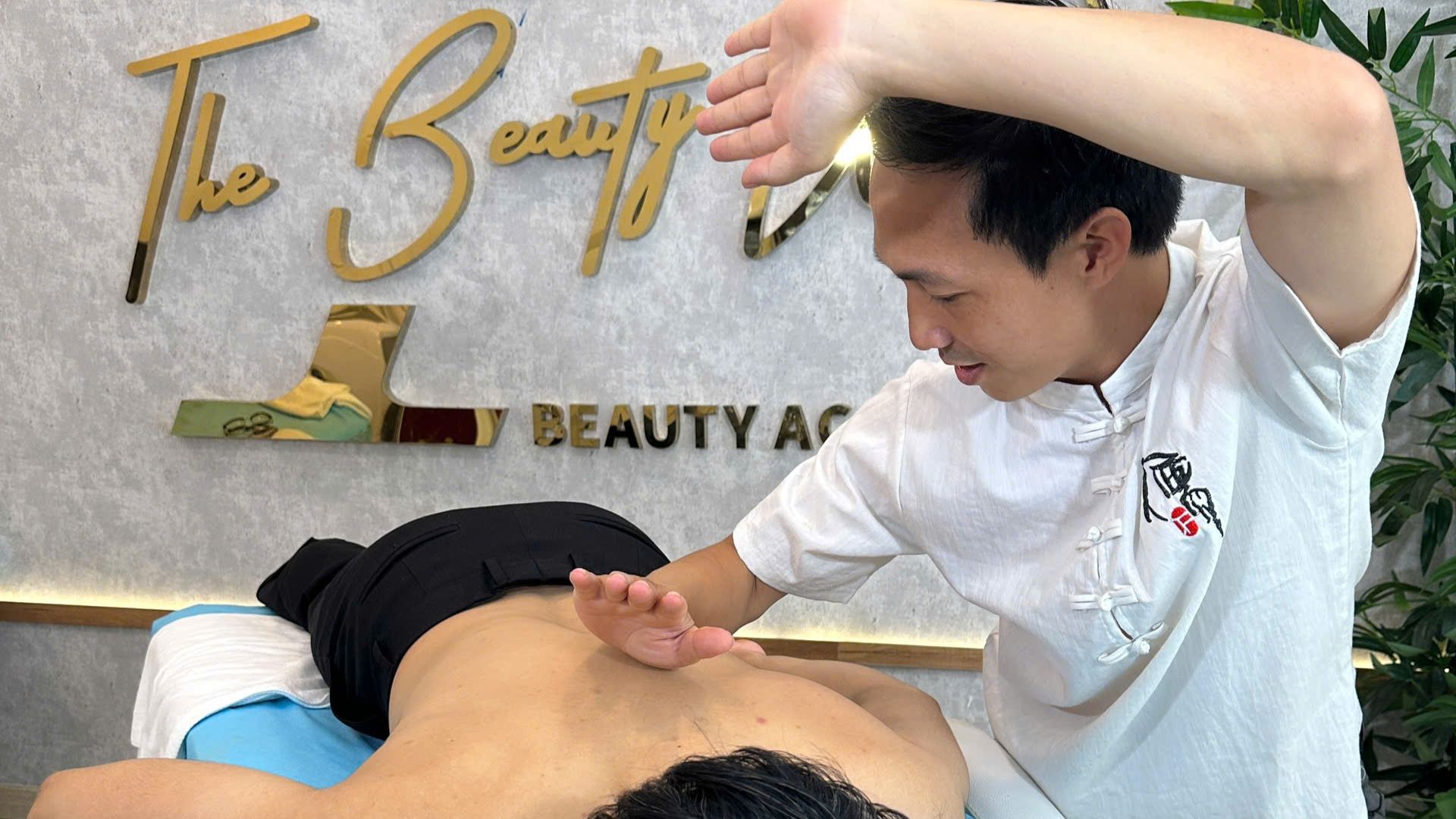 Kỹ Thuật “Chạm” Trong Taichi Massage – Mềm Mại Nhưng Sâu Sắc